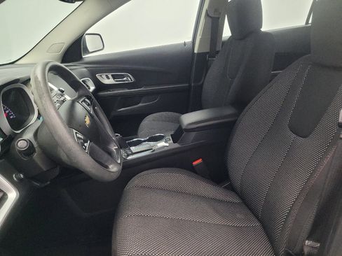 Used 2017 Chevrolet Equinox LS image 17