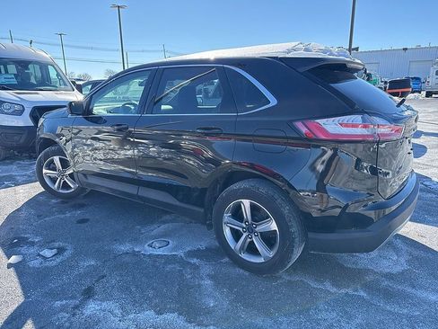 Used 2022 Ford Edge SEL w/ Convenience Package image 3