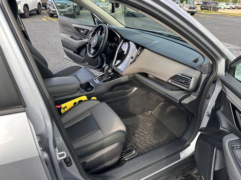 Certified 2025 Subaru Outback Onyx Edition AWD/4WD image 20