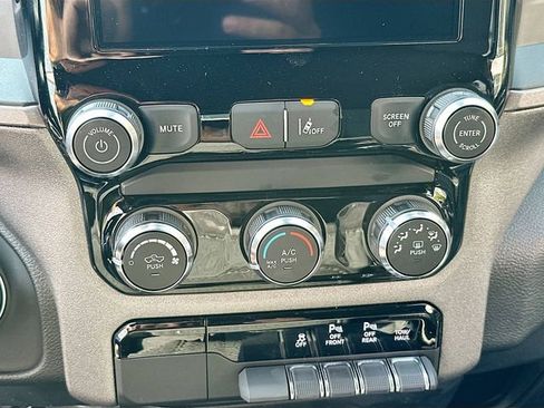 New 2025 RAM 1500 Tradesman image 15