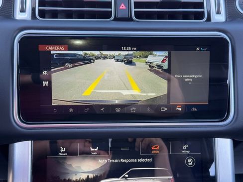 Used 2022 Land Rover Range Rover Westminster Edition image 27