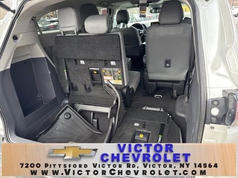 Used 2023 Toyota Sienna XLE image 29