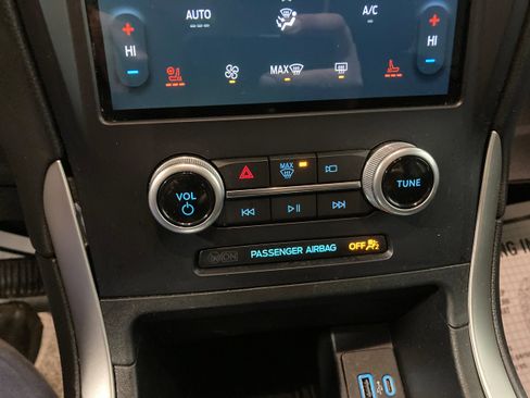 Used 2022 Ford Edge SEL w/ Convenience Package image 26