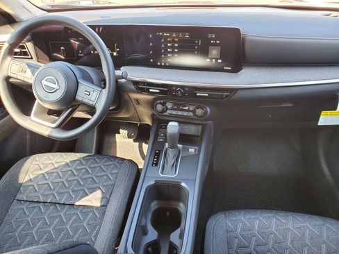 New 2026 Nissan Kicks SV w/ SV Premium Package image 13