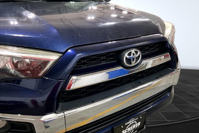 Used 2014 Toyota 4Runner Limited w/ Convenience Package AWD/4WD image 28