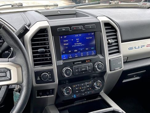 Certified 2020 Ford F250 Lariat w/ Lariat Value Package image 9