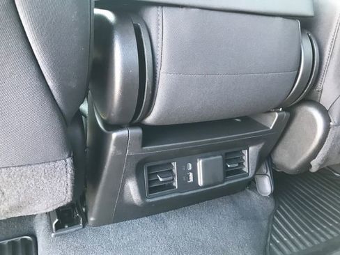 Certified 2024 Chevrolet Silverado 1500 LT AWD/4WD image 19