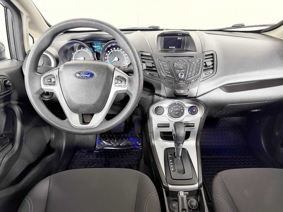 Used 2018 Ford Fiesta SE FWD image 51