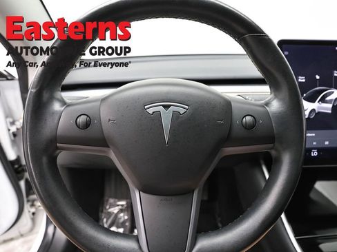 Used 2018 Tesla Model 3 Long Range image 10