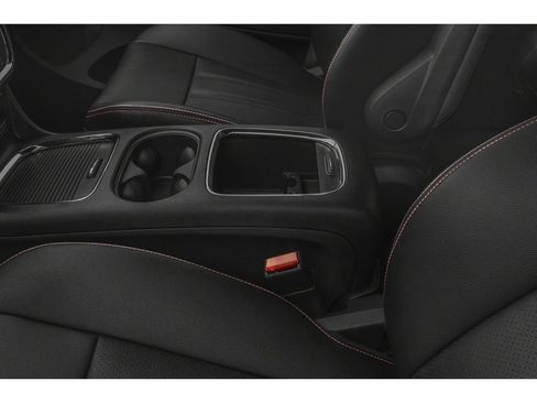 Used 2019 Dodge Grand Caravan GT w/ Safety Sphere Group FWD image 11