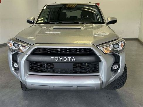 Certified 2024 Toyota 4Runner TRD Off-Road AWD/4WD image 8