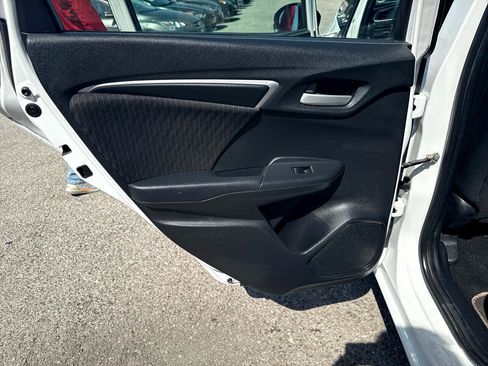 Used 2018 Honda Fit EX image 14