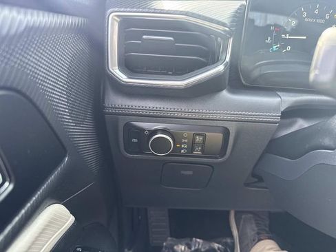 Used 2024 Ford Mustang Premium RWD image 32