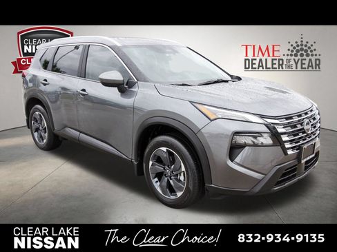Certified 2026 Nissan Rogue SV w/ SV Premium Package FWD image 9