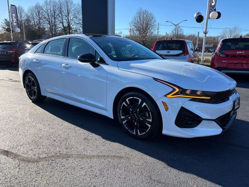 Used 2023 Kia K5 GT-Line image 6