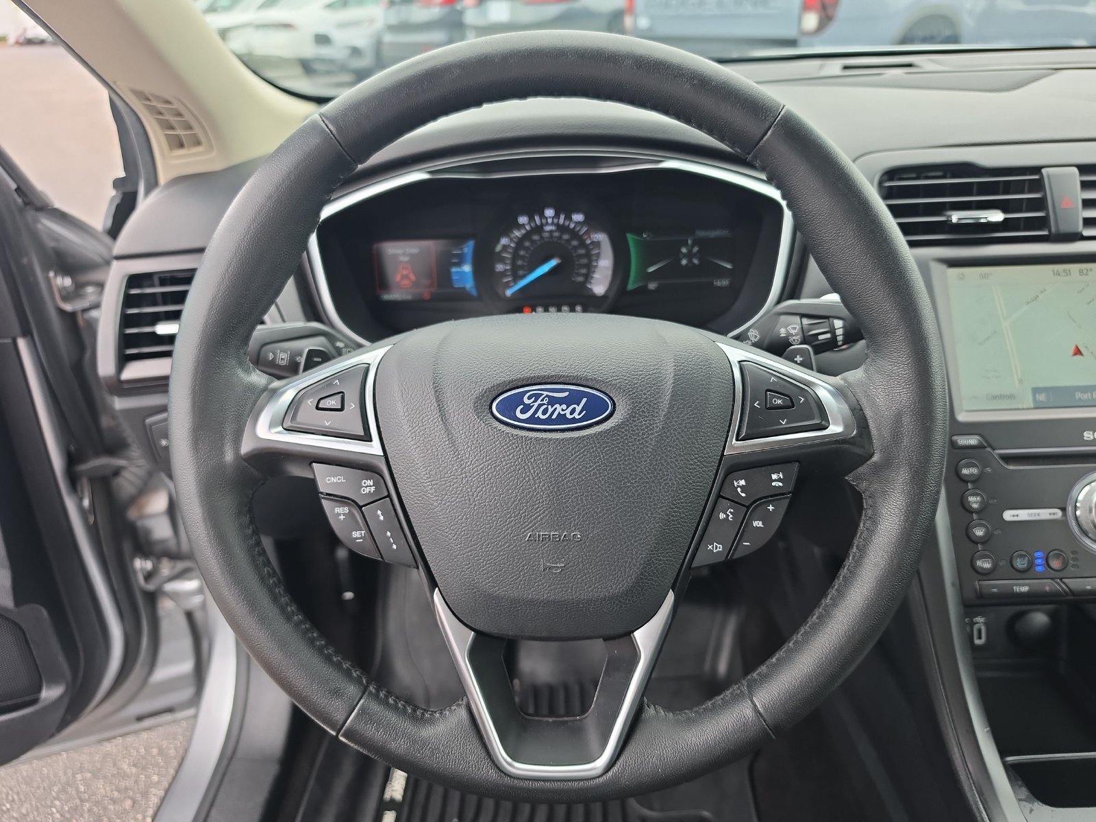 Used 2020 Ford Fusion Titanium AWD/4WD image 25
