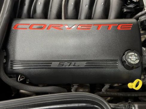 Used 2001 Chevrolet Corvette Coupe w/ Preferred Equipment Group2 RWD image 27