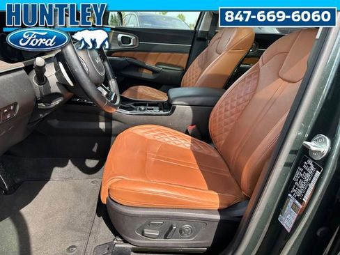 Used 2022 Kia Sorento SX Prestige w/ Rust Color Package AWD/4WD image 22