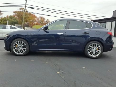 Used 2018 Maserati Levante GranLusso image 6