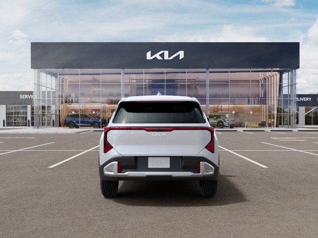 New 2027 Kia Seltos LX FWD image 5