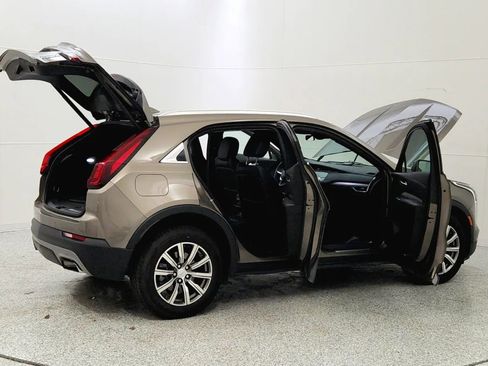 Used 2020 Cadillac XT4 Premium Luxury image 12