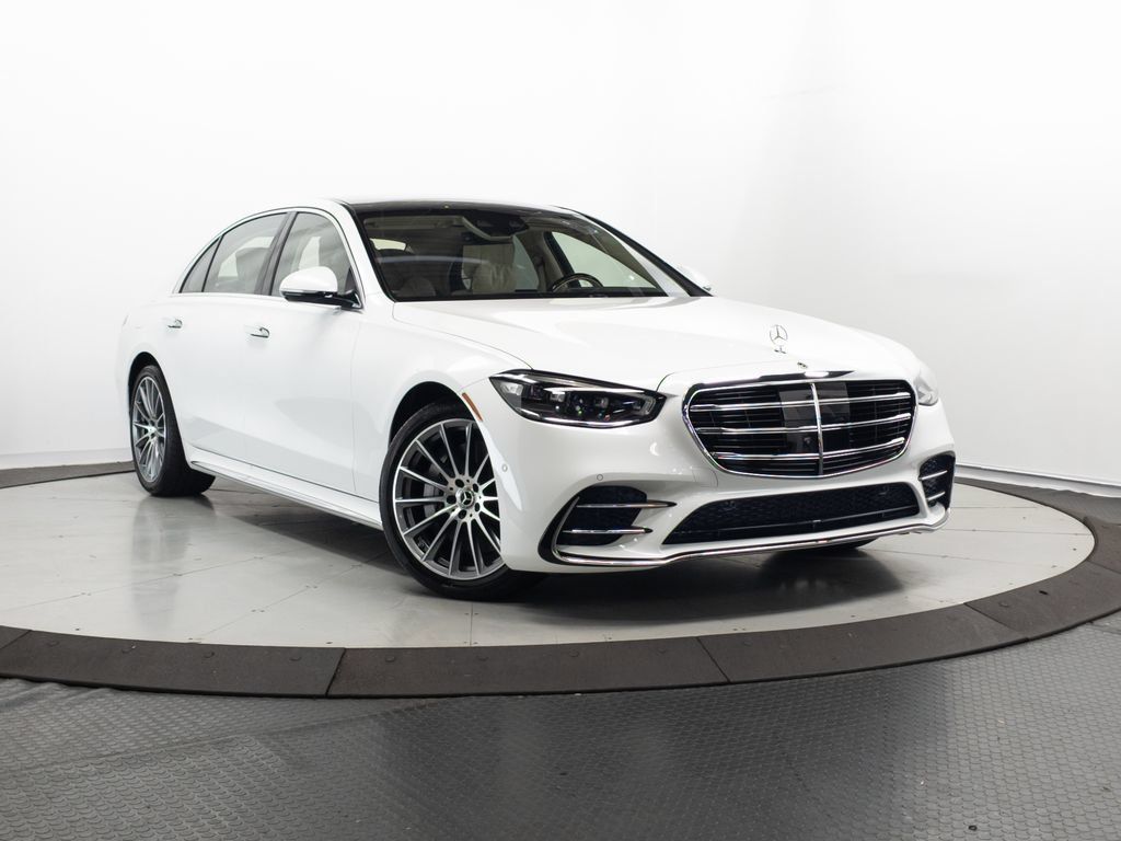 Certified 2025 Mercedes-Benz S 580 4MATIC Sedan image 1