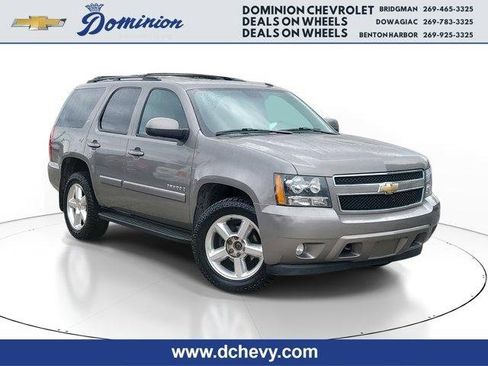 Used 2009 Chevrolet Tahoe LT w/ Luxury Package image 1