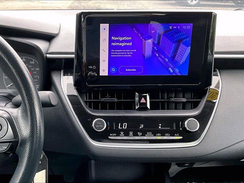 Used 2024 Toyota Corolla LE FWD image 6