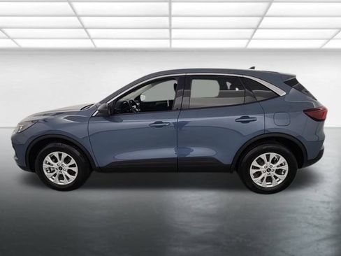 Certified 2023 Ford Escape Active image 5