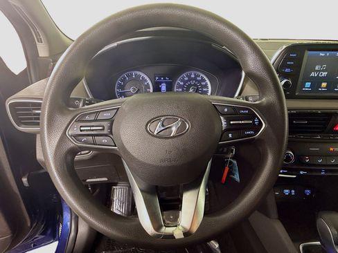 Used 2019 Hyundai Santa Fe SE image 10