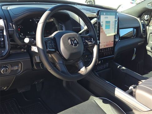 New 2026 RAM 2500 Limited image 18