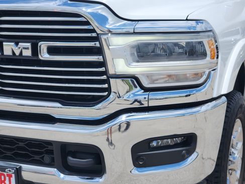 Used 2022 RAM 2500 Laramie AWD/4WD image 8