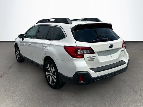 Used 2019 Subaru Outback 2.5i Limited w/ Popular Package #2 AWD/4WD image 5