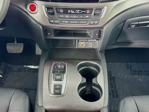 Used 2022 Honda Pilot Sport image 39
