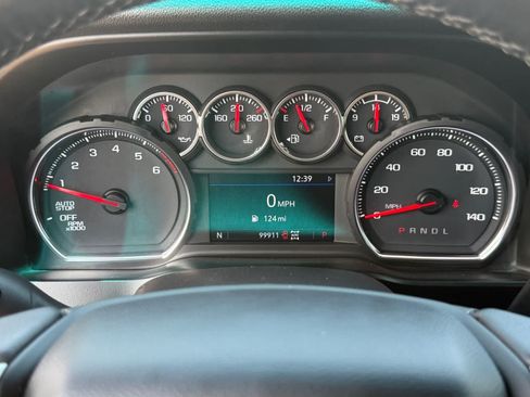 Used 2021 Chevrolet Silverado 1500 LT AWD/4WD image 17