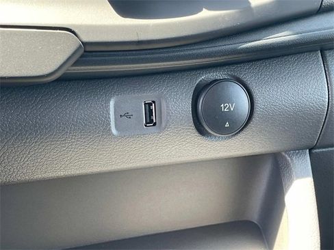 New 2025 Ford Transit 250 148 Medium Roof image 14