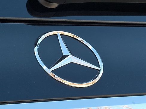 Certified 2023 Mercedes-Benz GLS 450 4MATIC image 31