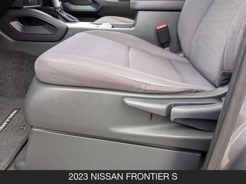 Used 2023 Nissan Frontier S w/ Technology Package RWD image 15