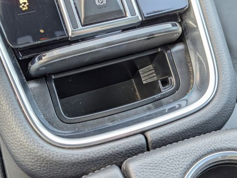 Used 2022 Porsche Panamera 4S image 41