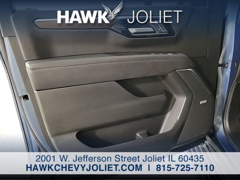 Used 2025 Chevrolet Tahoe High Country AWD/4WD image 20