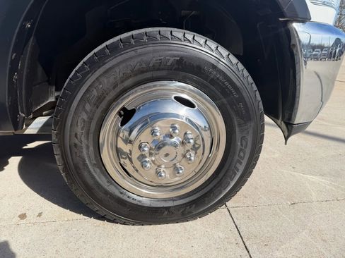 Used 2018 RAM 3500 Tradesman w/ Chrome Appearance Group AWD/4WD image 71
