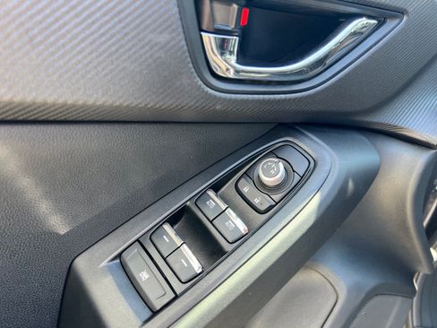 Certified 2025 Subaru Crosstrek 2.5i Limited w/ Crosstrek Mirror Package AWD/4WD image 14