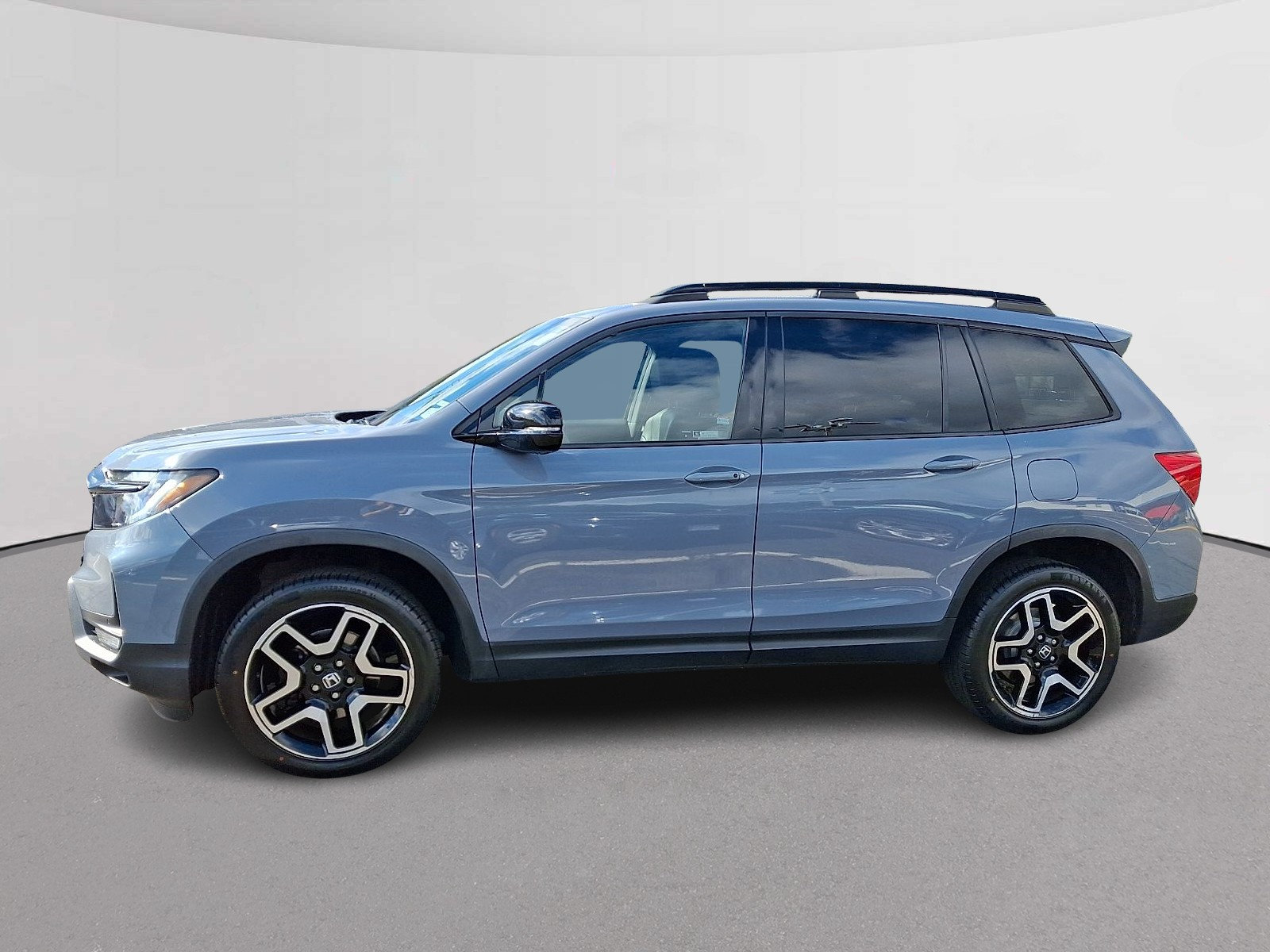 Used 2022 Honda Passport Elite image 6