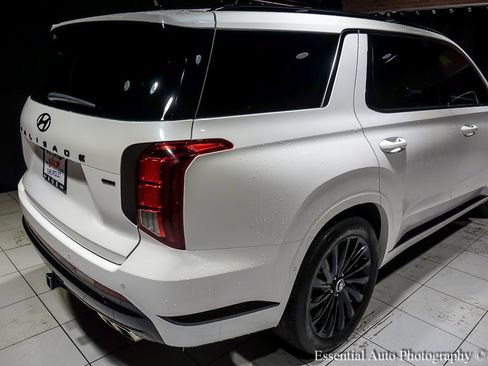 Used 2024 Hyundai Palisade Calligraphy image 11