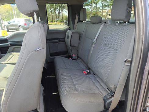 Used 2017 Ford F150 XLT w/ Trailer Tow Package image 19