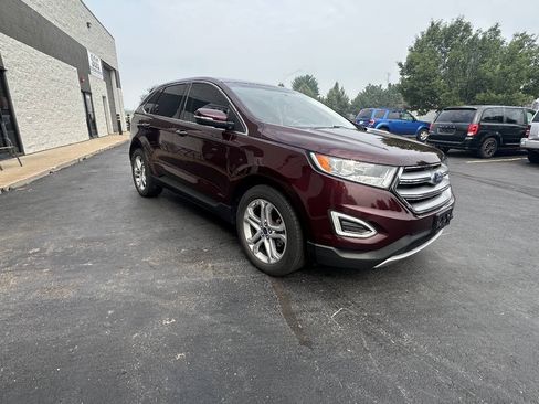 Used 2018 Ford Edge Titanium w/ Technology Package FWD image 7