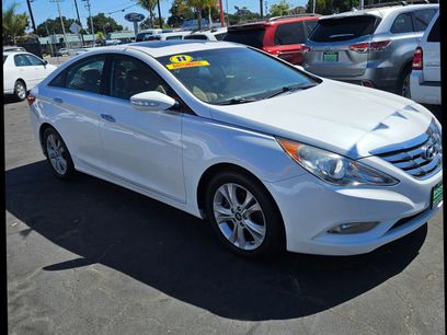 Used 2011 Hyundai Sonata Limited w/ Navigation Pkg 5