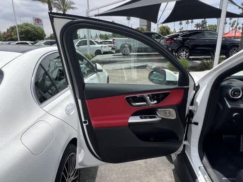 New 2026 Mercedes-Benz GLC 300 4MATIC image 9