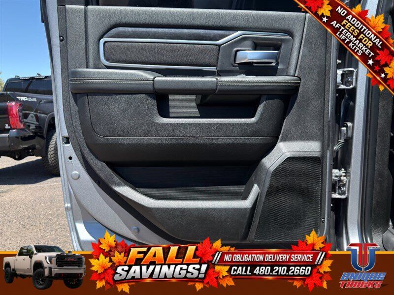 Used 2024 RAM 3500 Lone Star w/ Sport Appearance Package AWD/4WD image 22