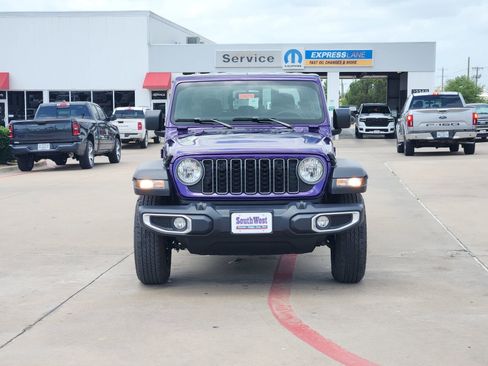 New 2026 Jeep Gladiator Sport AWD/4WD image 6